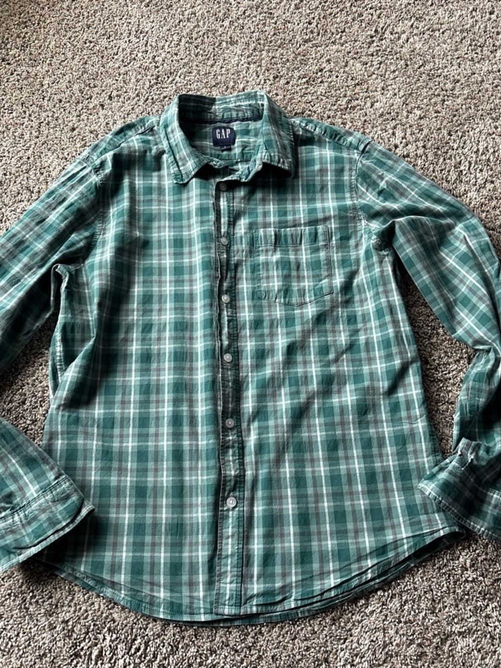 GAP Men's Green Plaid Button-Down Shirt